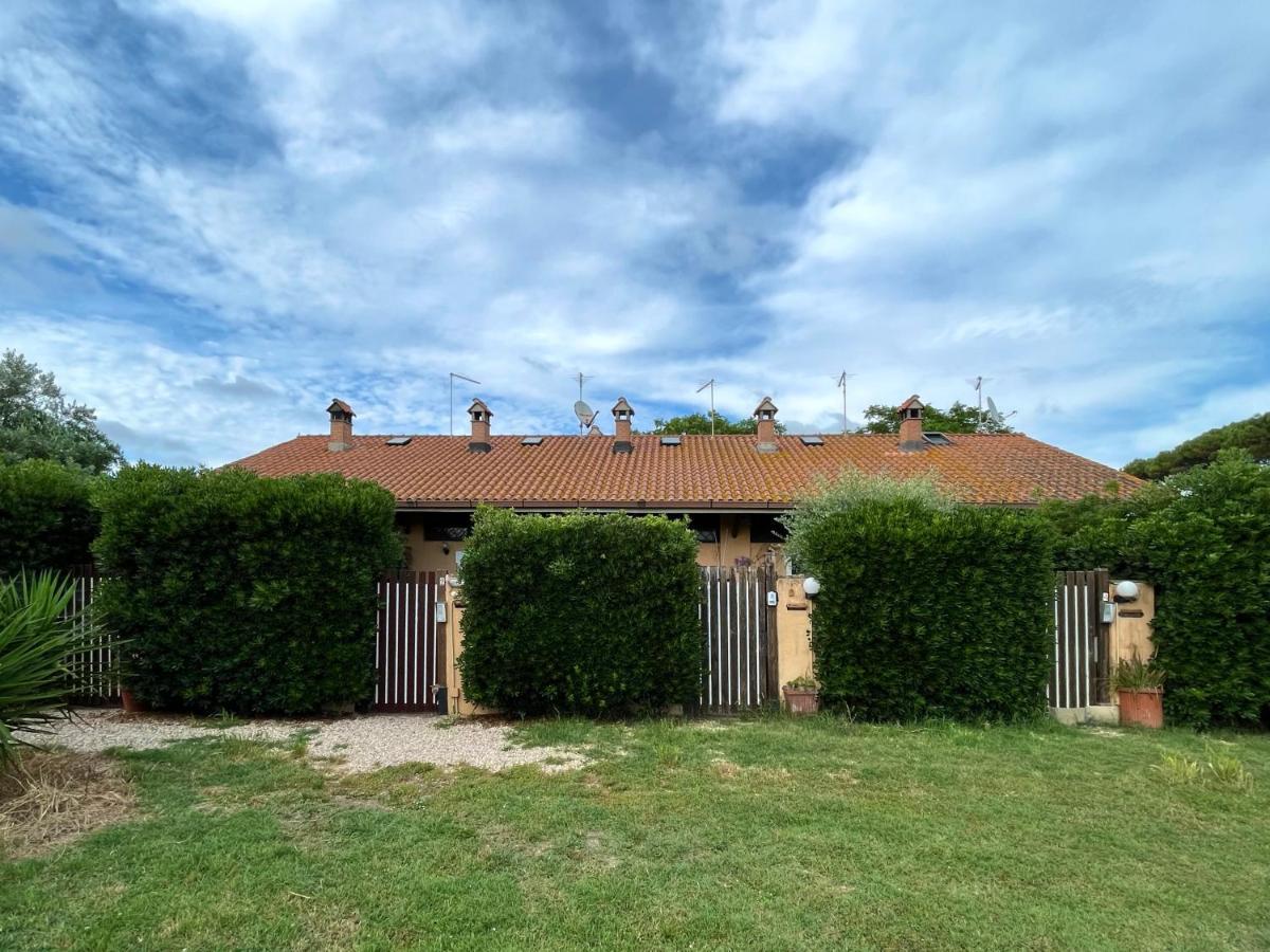 Casa Vacanze La Riserva มัคคาเรเซ ภายนอก รูปภาพ